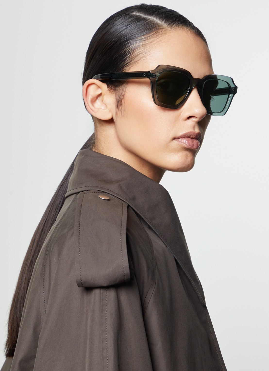 Oliver Peoples Kienna zonnebril OV5526SU - voorkant 5 groen