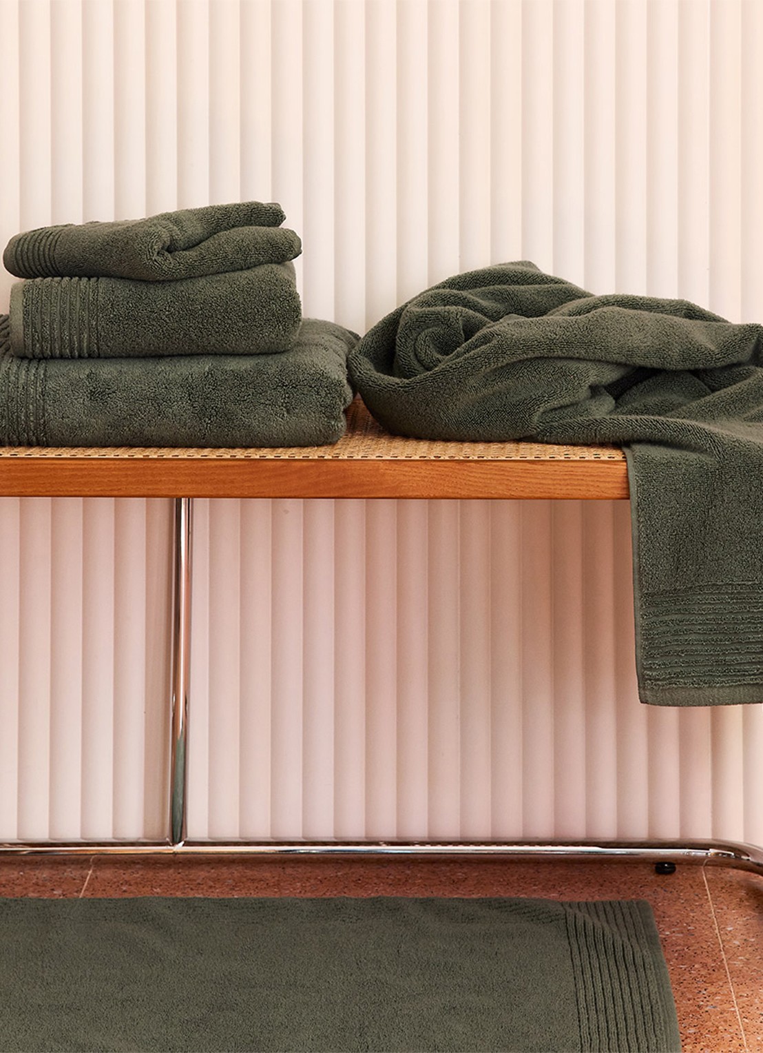 Olivier Desforges ALIZEE   Azur     Guest towel - detail olijfgroen