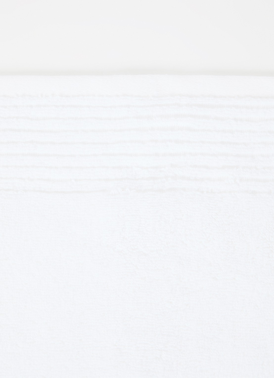 Olivier Desforges Alizee badhanddoek  - 450 gr/m² - 100 x 50 cm - detail wit