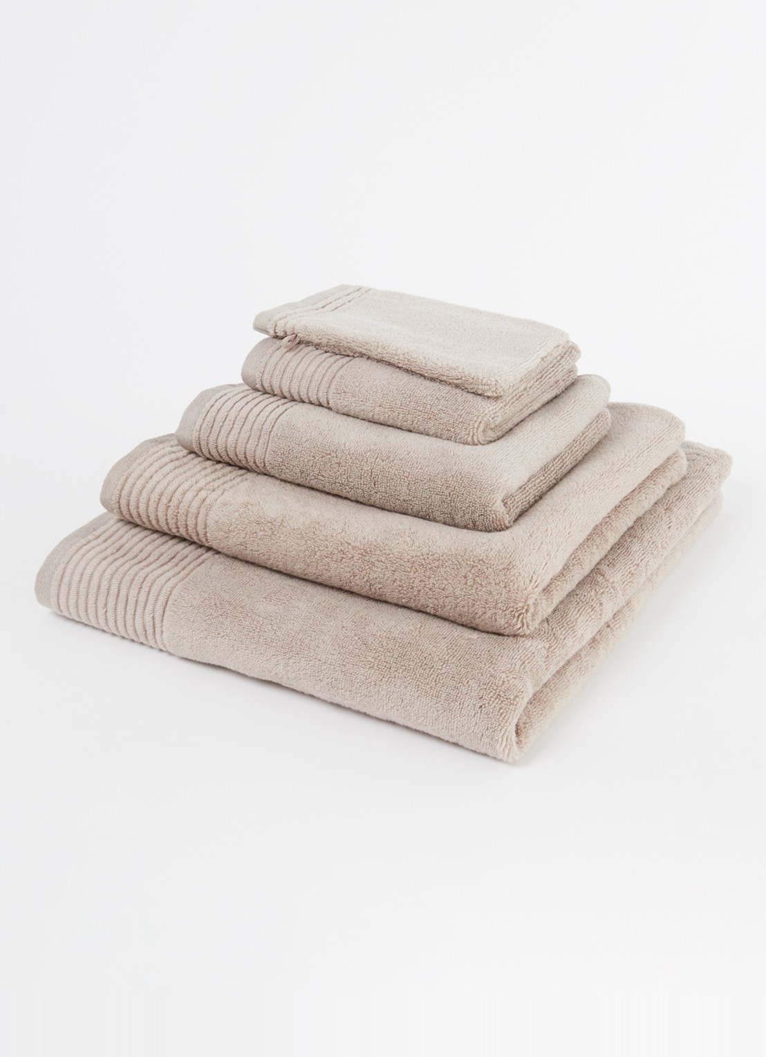 Olivier Desforges Alizee badhanddoek  - 450 gr/m² - 100 x 50 cm - voorkant 2 taupe