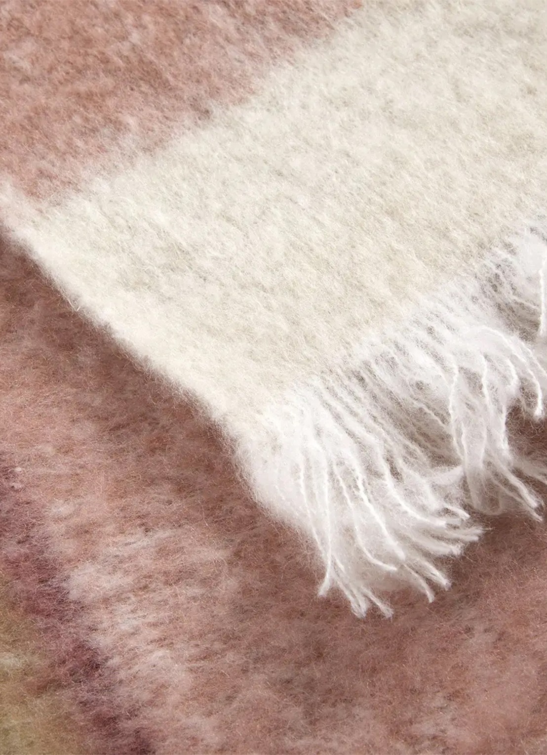 Olivier Desforges Baikal plaid 130 x 180 cm - voorkant 2 camel