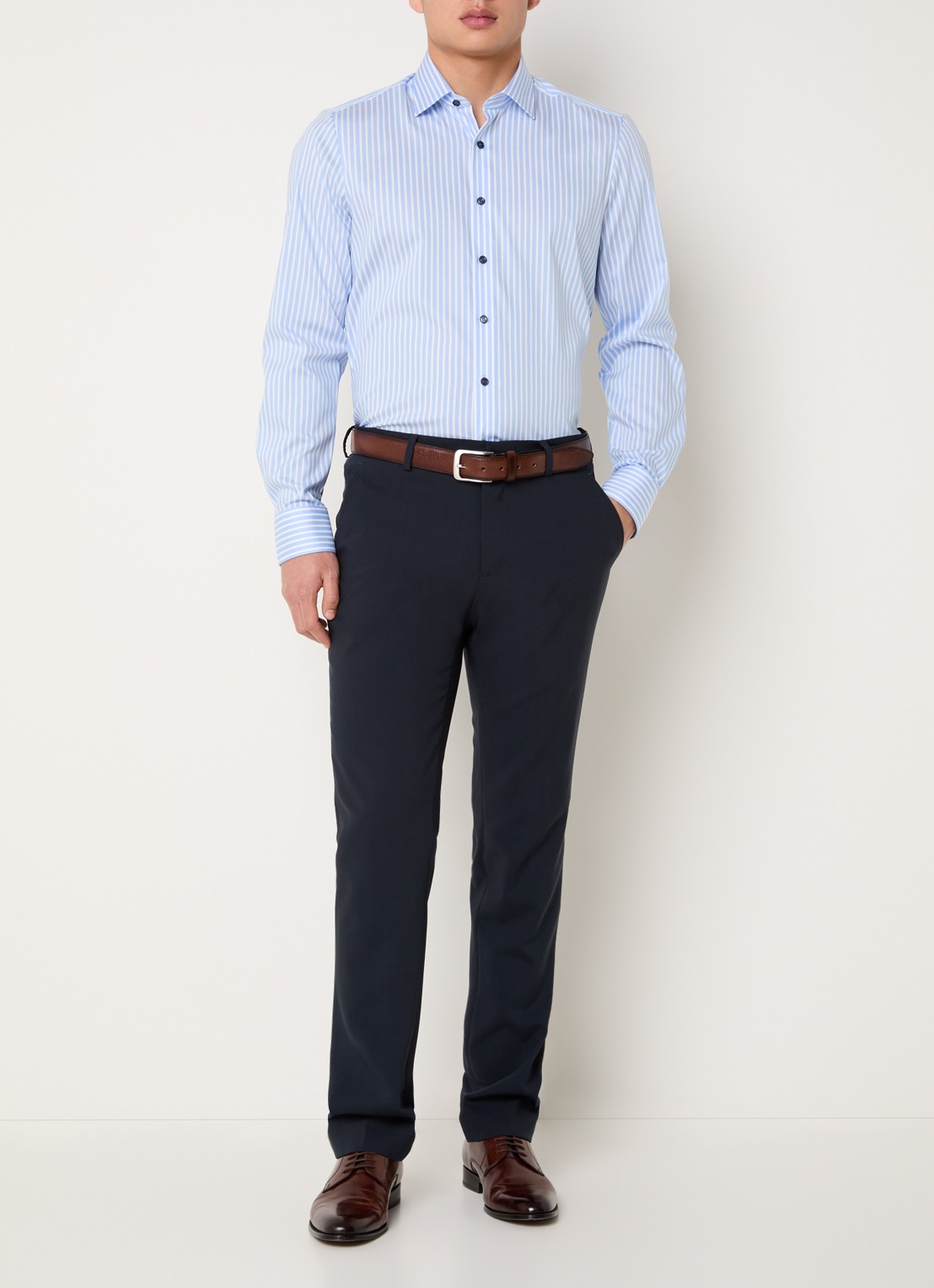 Olymp Level 5 slim fit strijkvrij overhemd met streepprint - voorkant 2 lichtblauw
