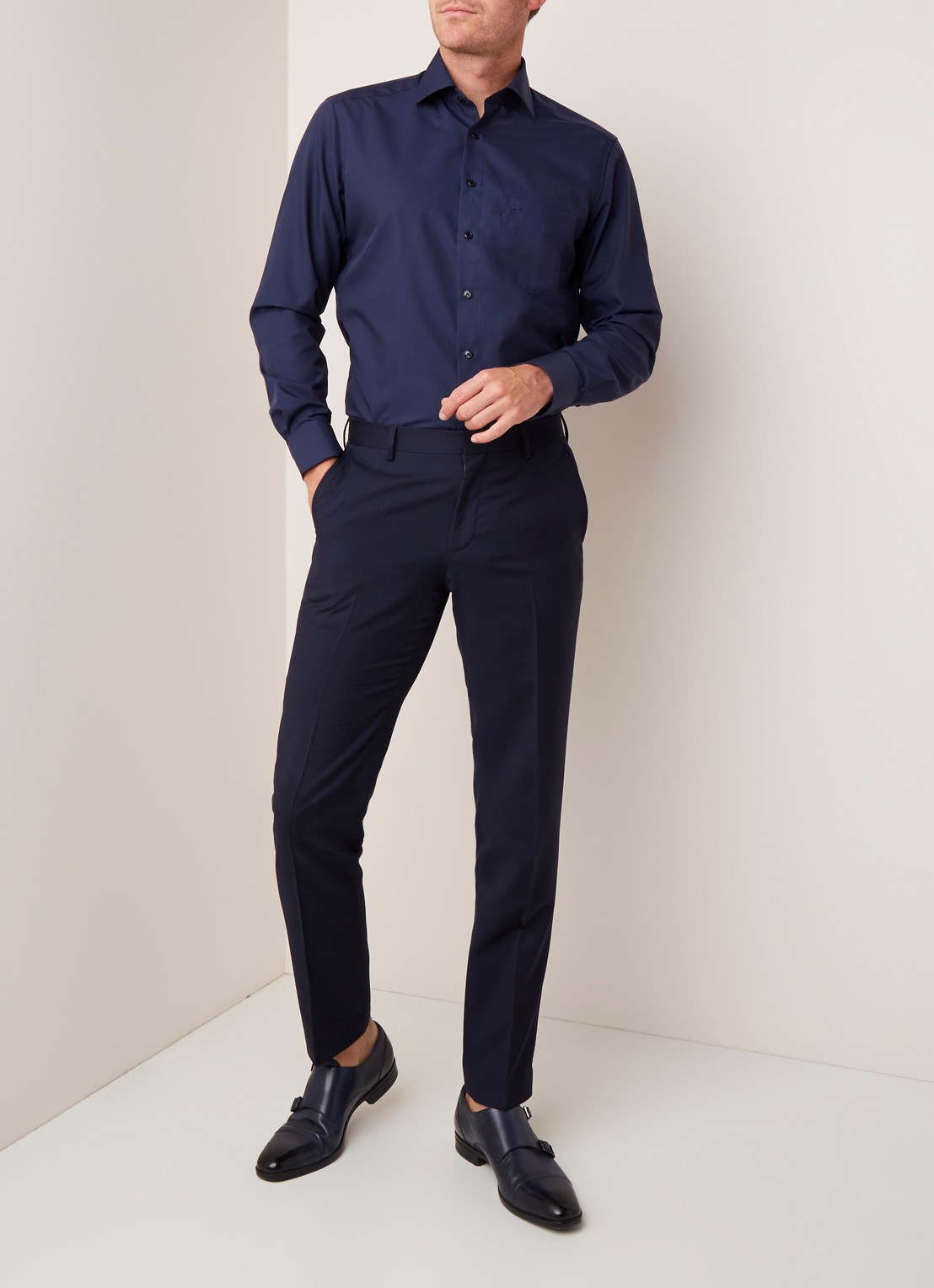 Olymp Luxor modern fit overhemd in uni - voorkant 3 donkerblauw
