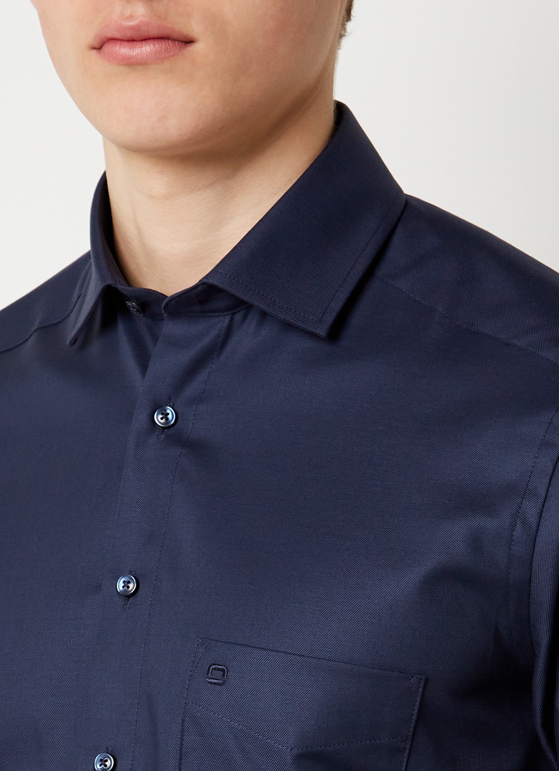 Olymp Luxor modern fit overhemd met borstzak - detail 2 donkerblauw