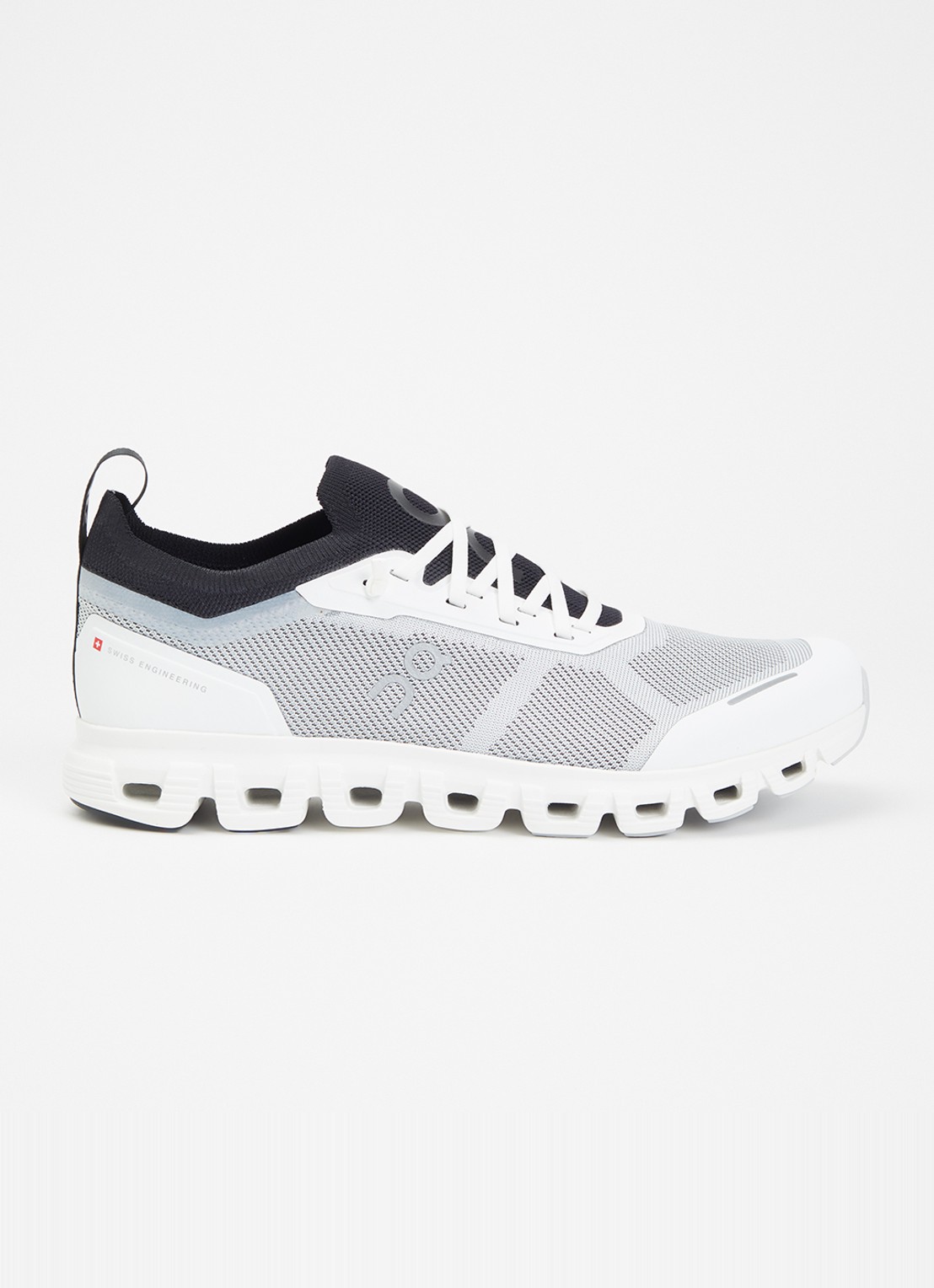 On Cloud 6 Versa sneaker van mesh - voorkant 5 wit