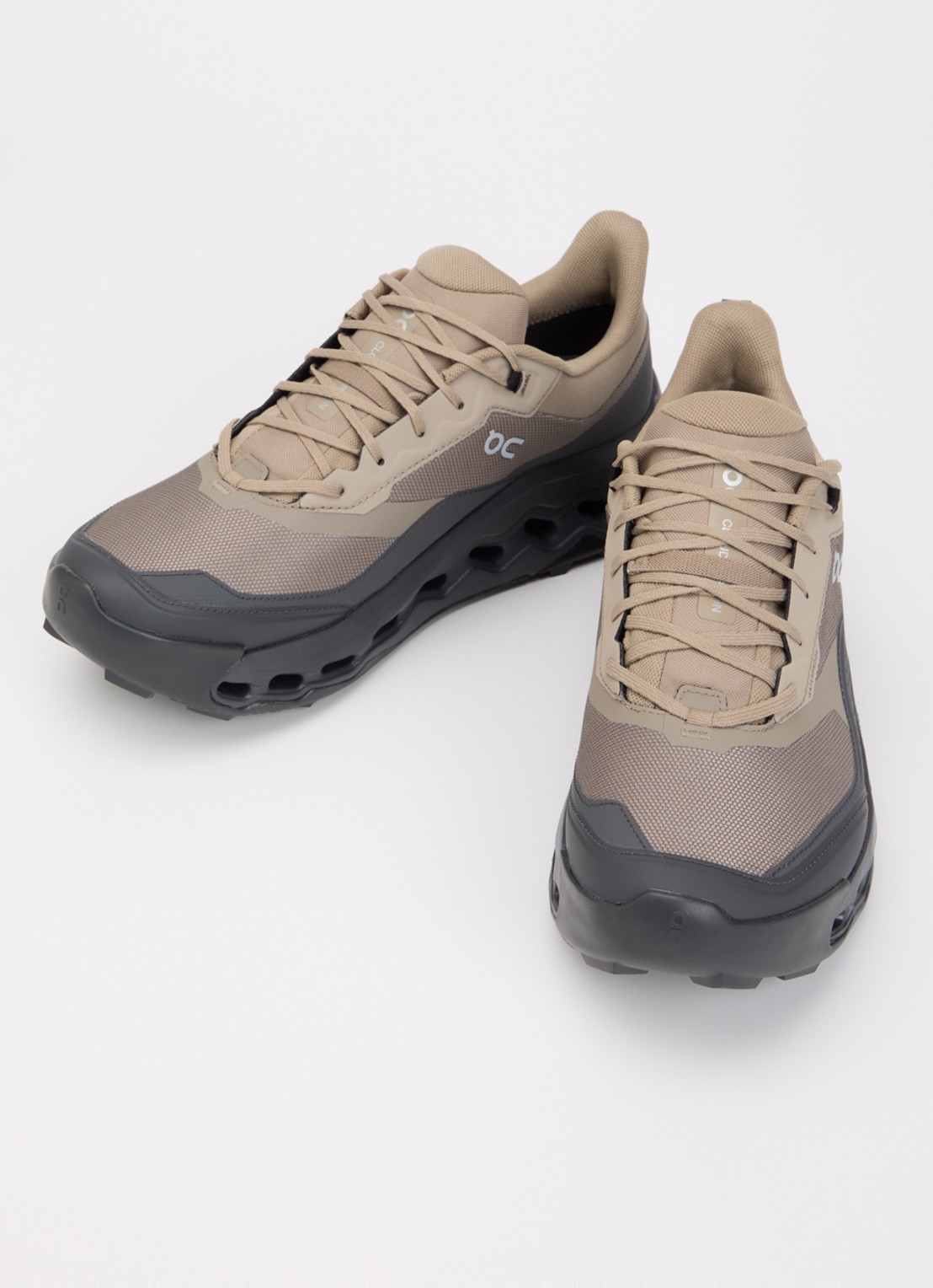 On Cloudhorizon 2 WP sneaker met gebreid bovenwerk en logo - detail 2 zand