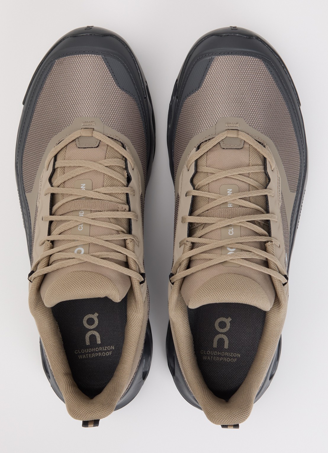 On Cloudhorizon 2 WP sneaker met gebreid bovenwerk en logo - detail 3 zand