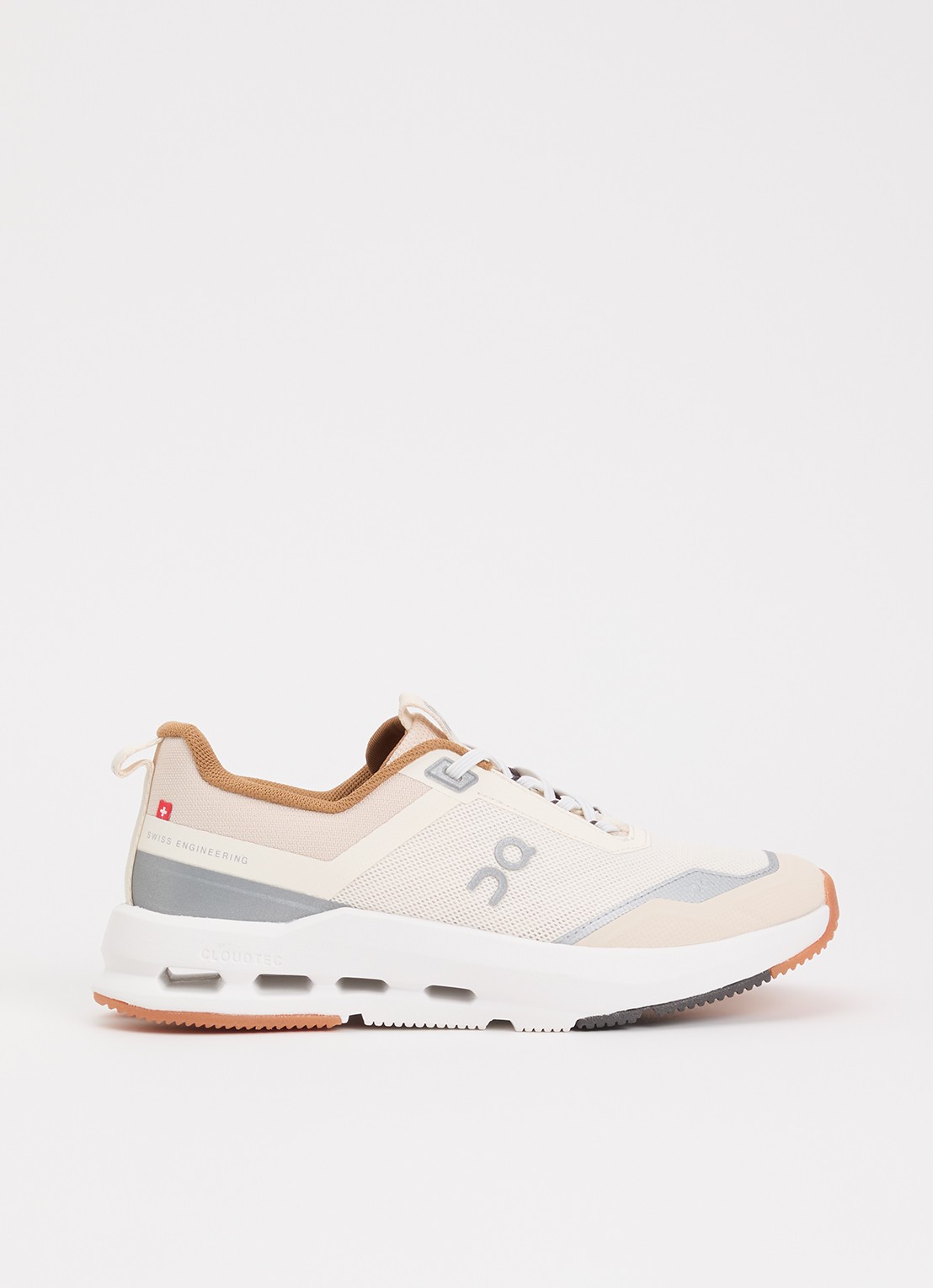On Cloudnova sneaker van mesh - voorkant 2 beige