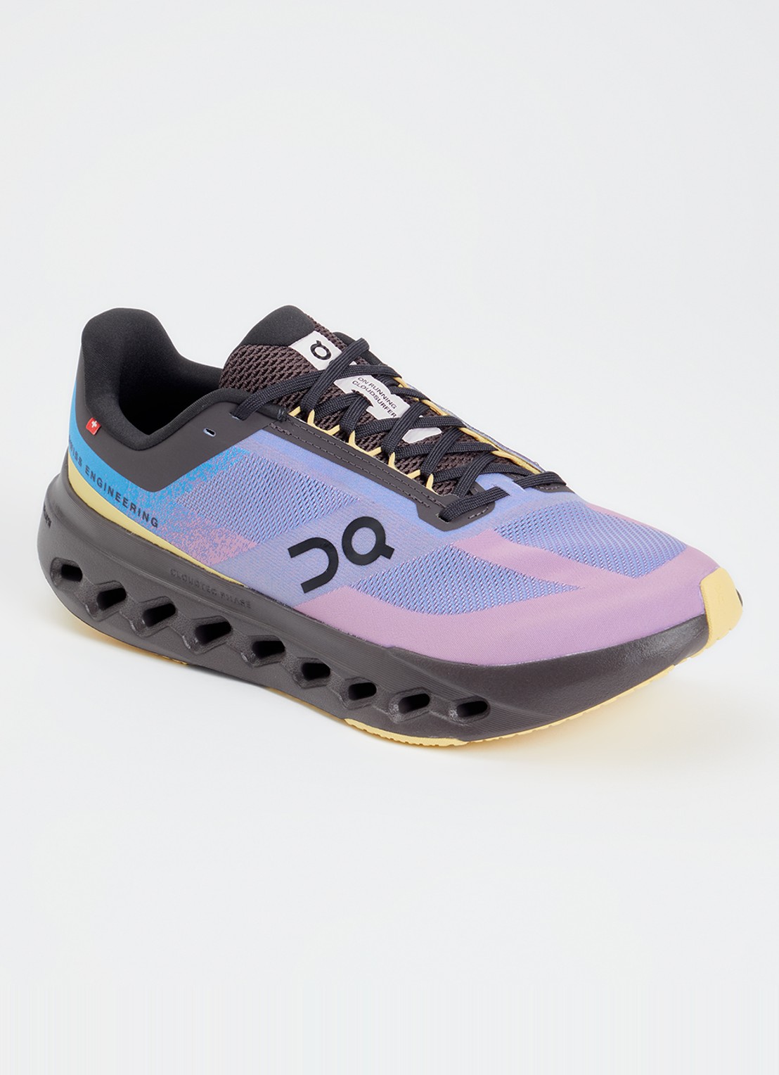 On Cloudsurfer Next hardloopschoen met mesh details - voorkant 2 lila