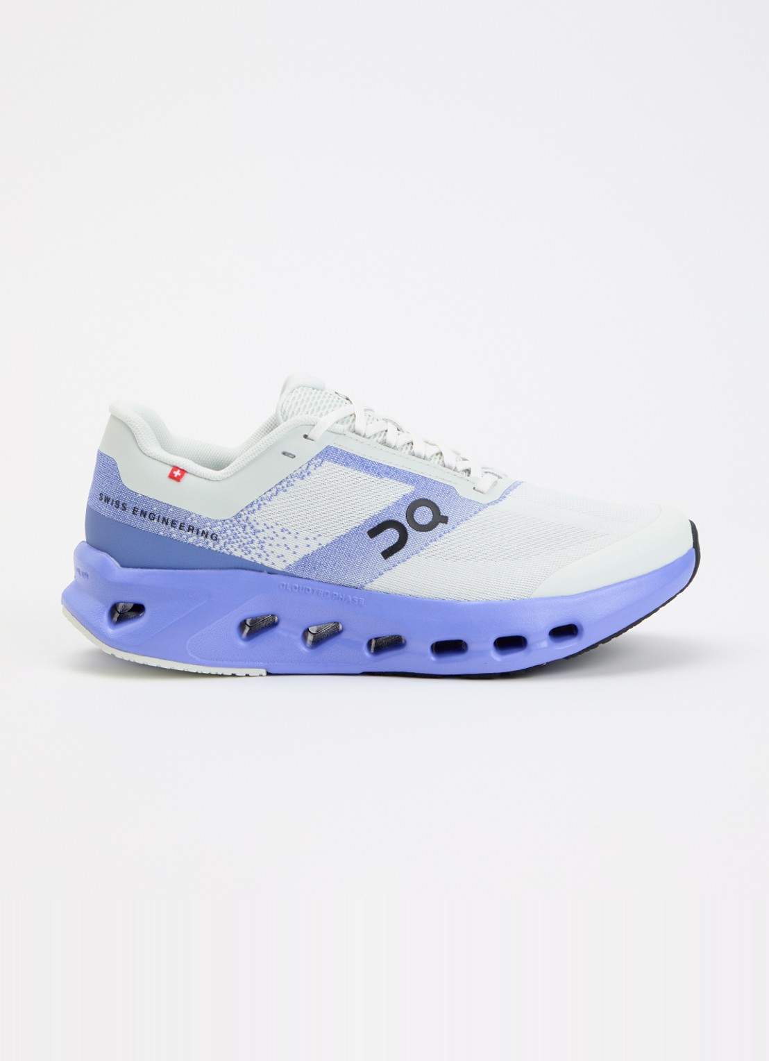 On Cloudsurfer Youth sneaker met gebreid bovenwerk - voorkant violet