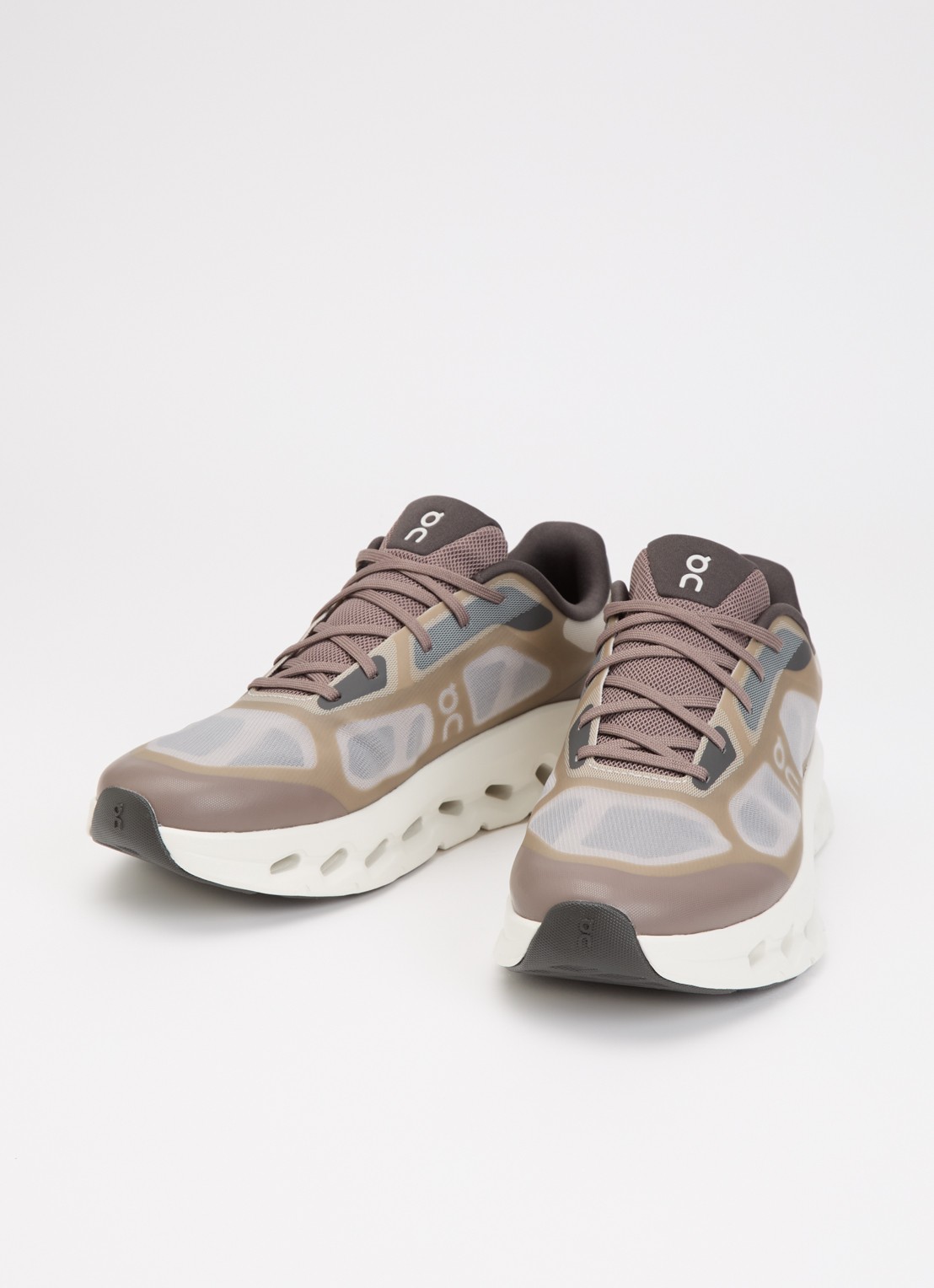 On Cloudtilt Remix sneaker van mesh met logo - detail taupe