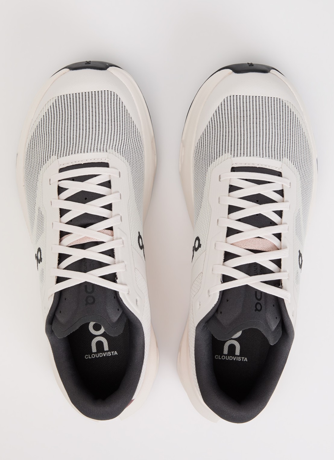 On Cloudvista 3 sneaker van mesh met logo - detail 3 creme