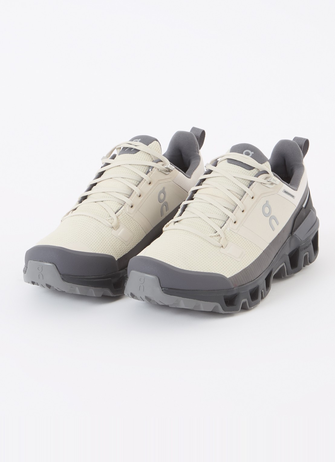 On Cloudwander Waterproof sneaker met mesh details - detail 3 beige