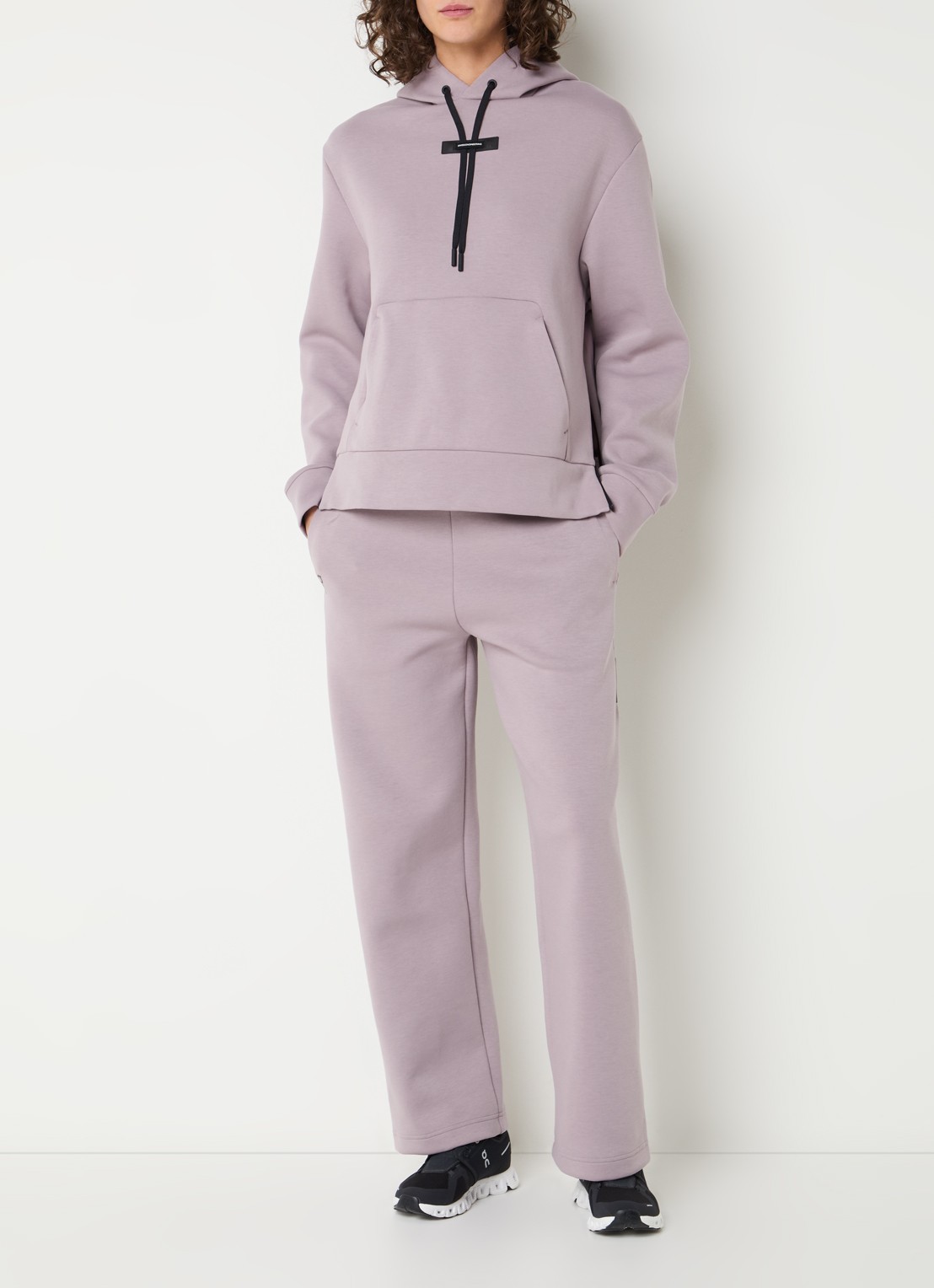 On Focus Tech hoodie met ritszakken - voorkant 5 oudroze