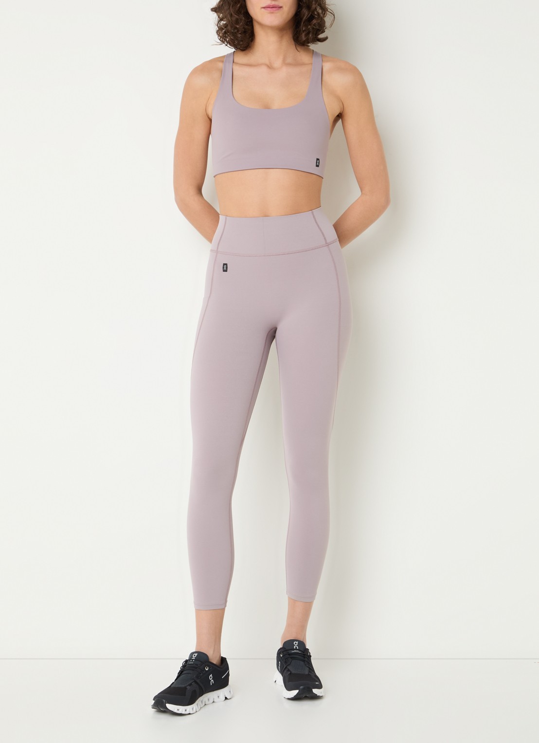On Studio high waist skinny fit cropped trainingslegging - voorkant 2 oudroze