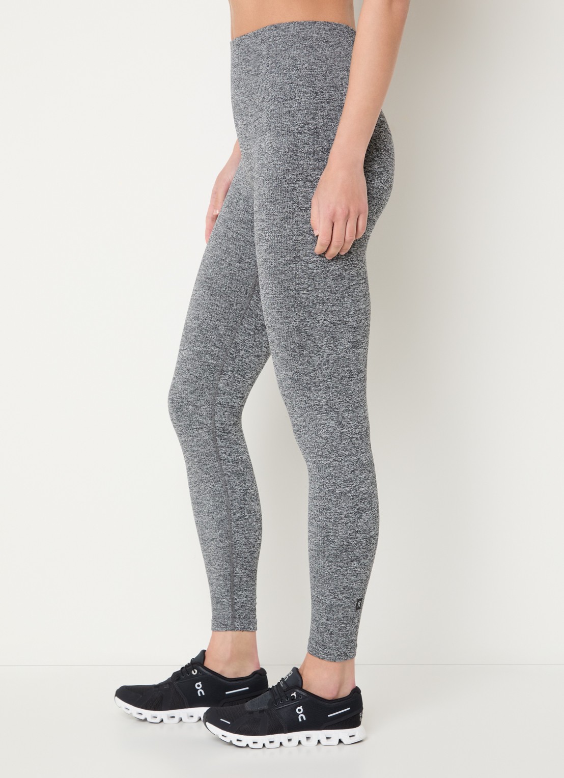 On Studio high waist skinny fit trainingslegging met logo - detail 4 grijs