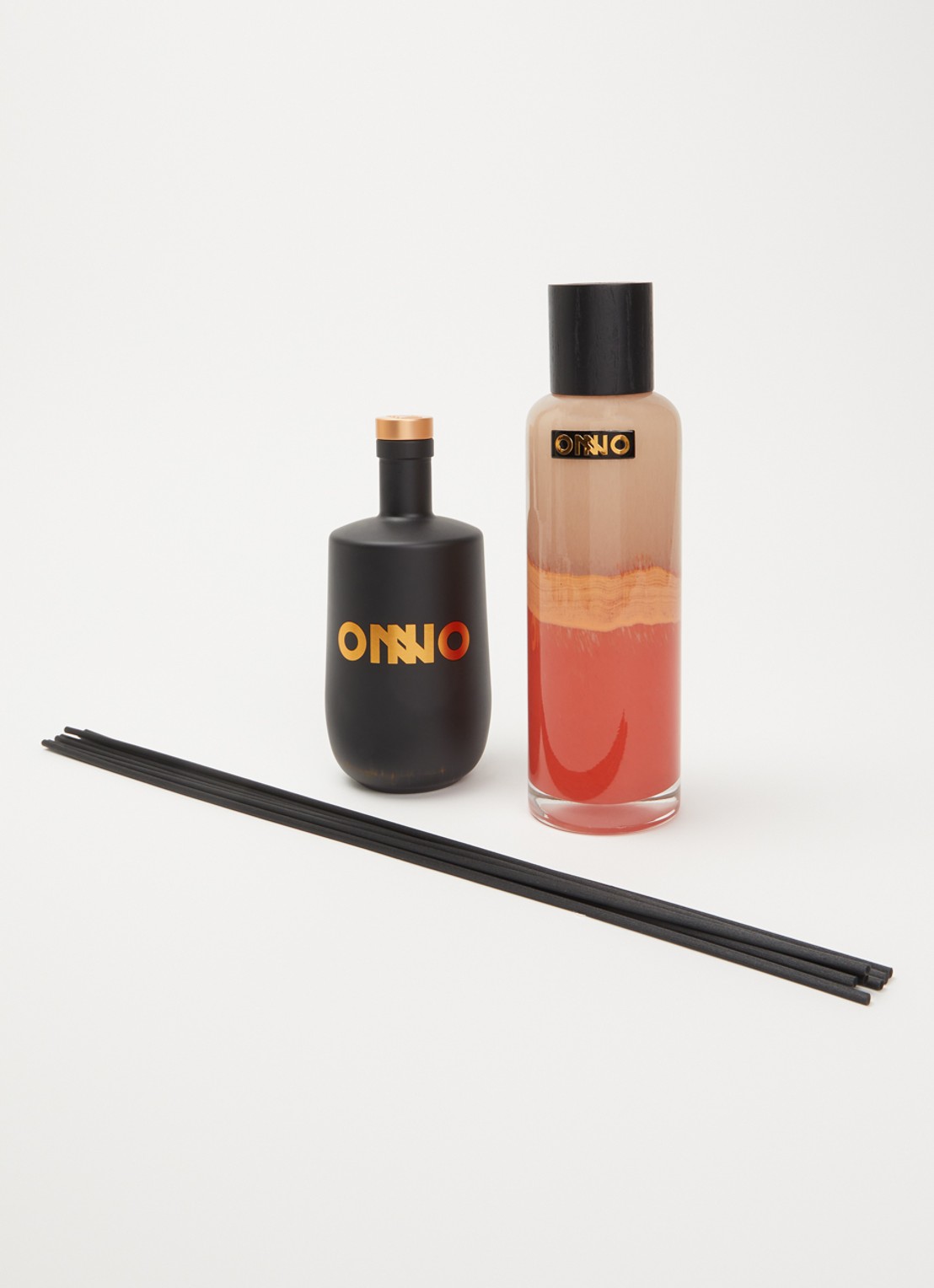 Onno Art Gigi Diffuser set - geurstokjes in geschenkverpakking - voorkant 2 koraalroze