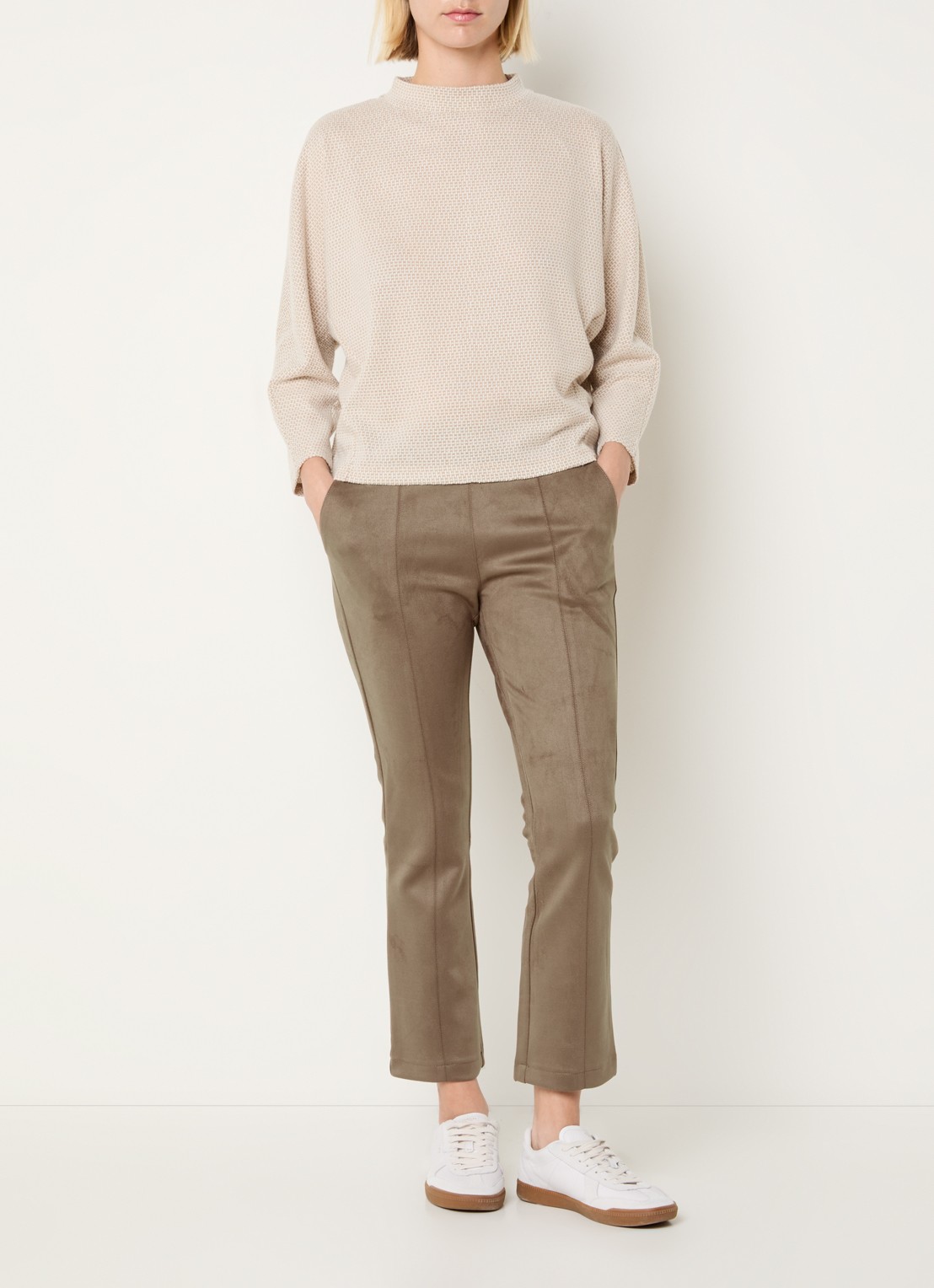 OPUS Elvina high waist slim fit van suèdine - voorkant 2 lichtbruin