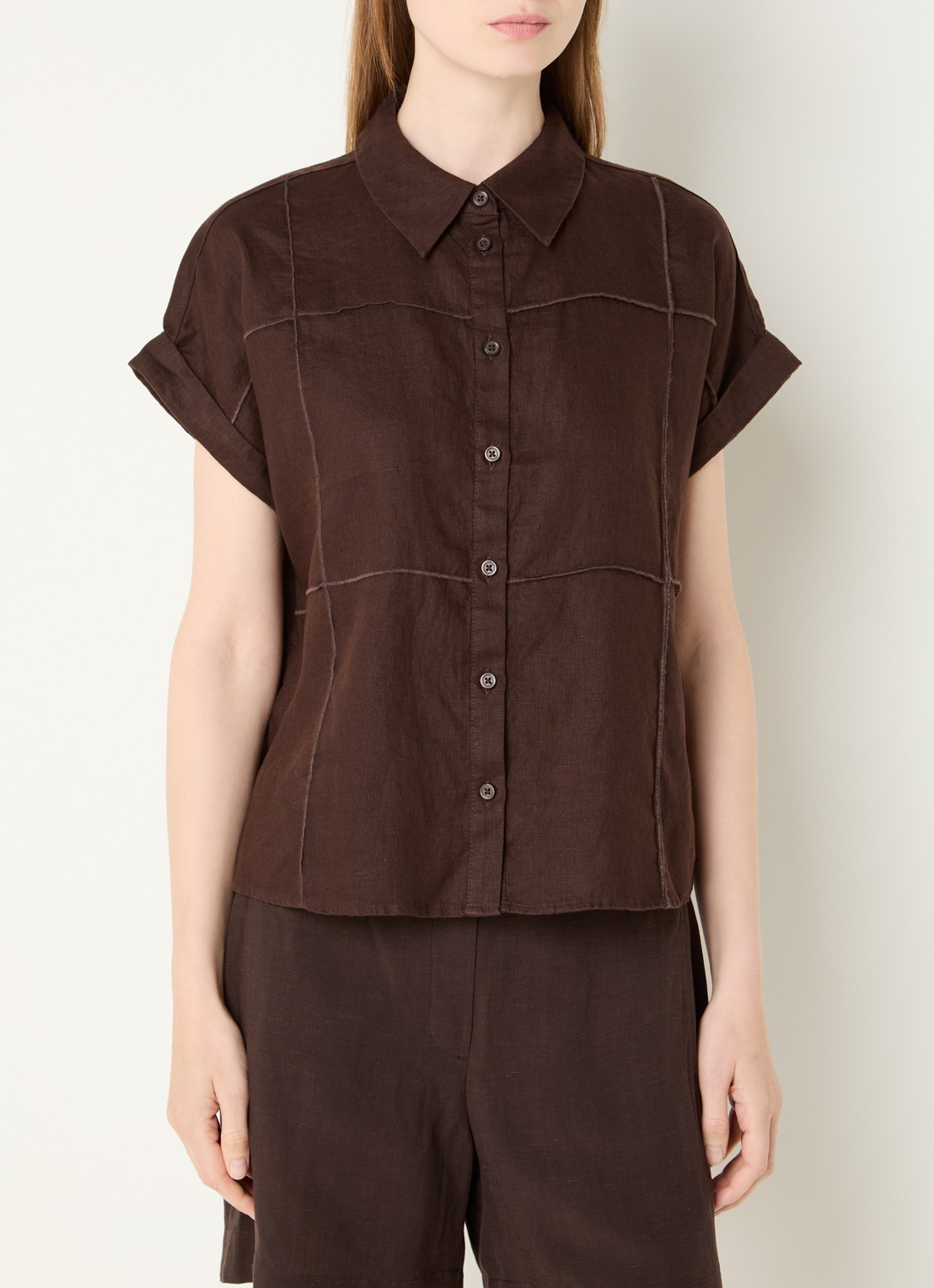 OPUS Felila blouse van linnen met siernaad - detail 4 donkerbruin
