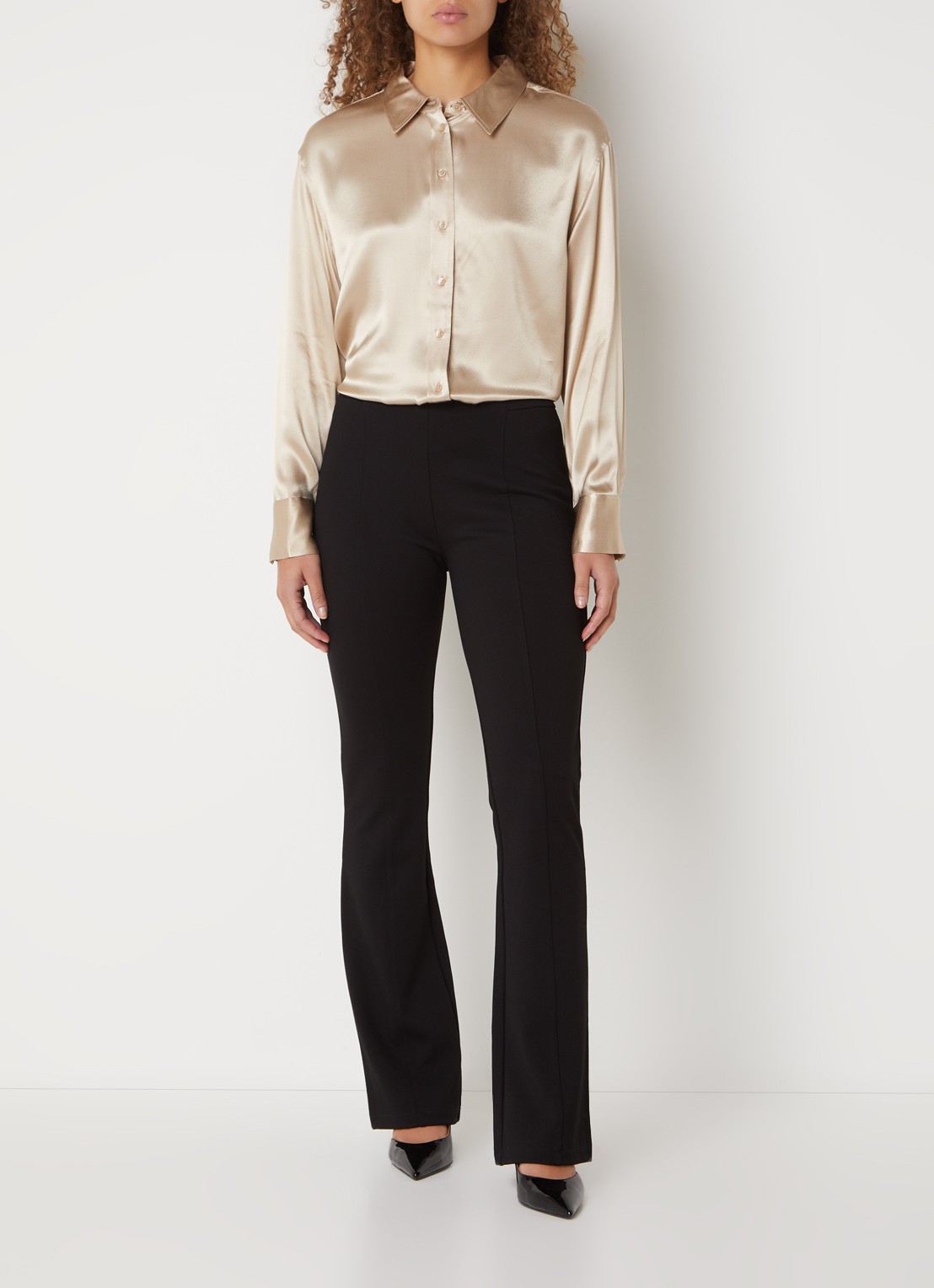 OPUS Feppe blouse van satijn - voorkant 3 zalmroze