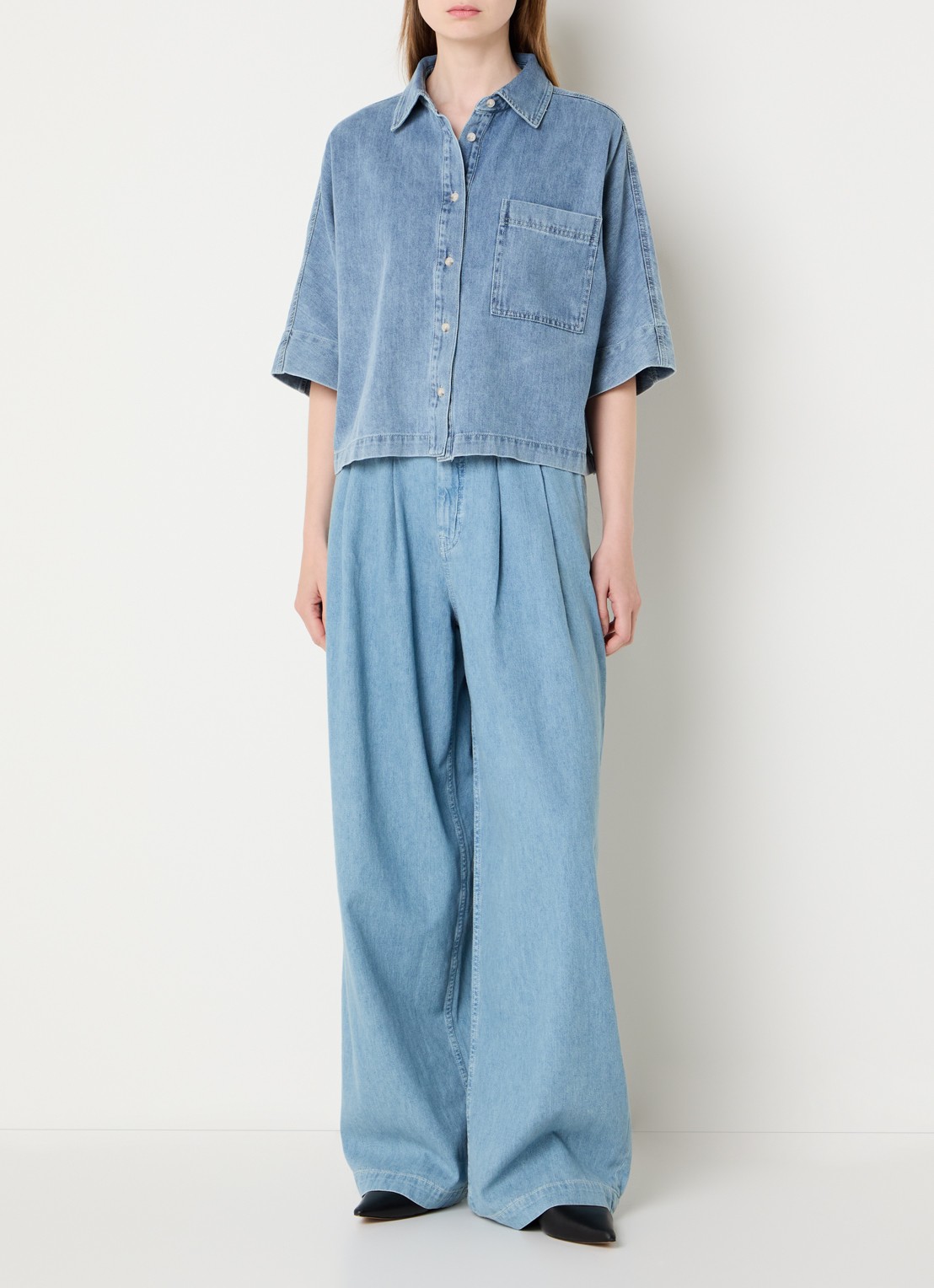 OPUS Fyndra blouse van denim met borstzak - voorkant 3 indigo