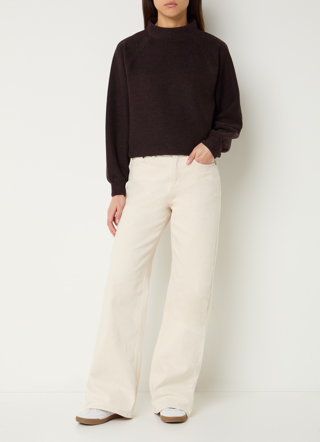 OPUS Grapina sweater met opstaande kraag - voorkant 3 donkerbruin