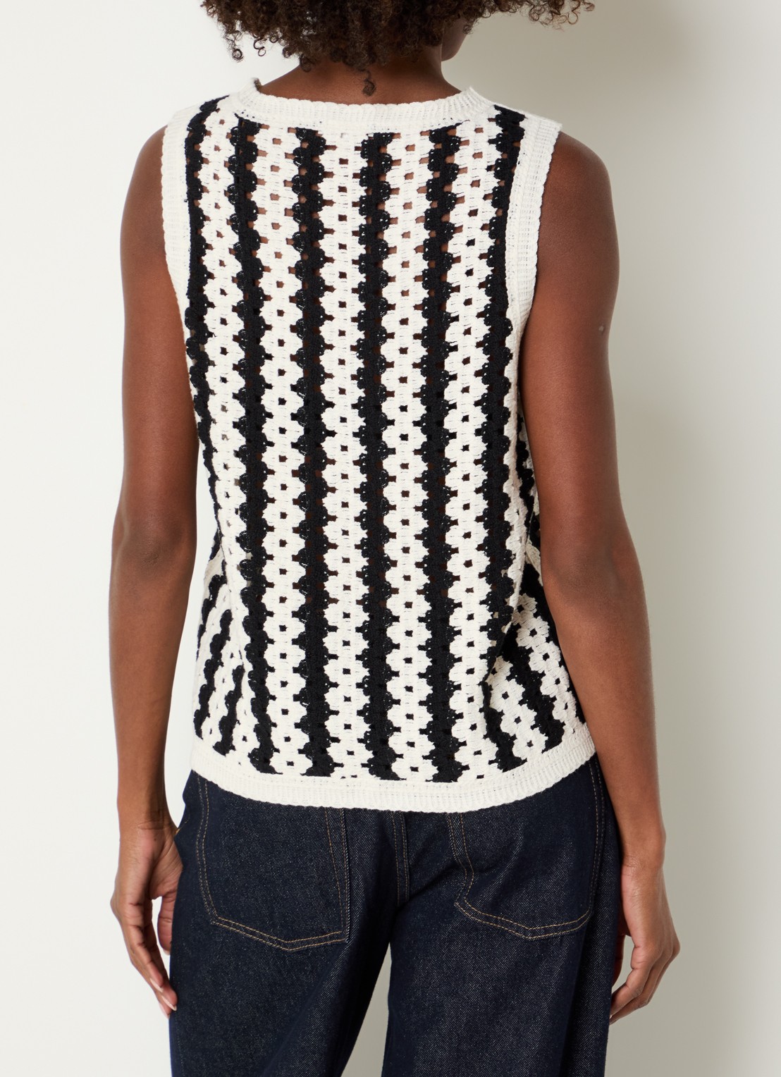 OPUS Ifama tanktop met opengewerkt dessin - achterkant 2 zwart