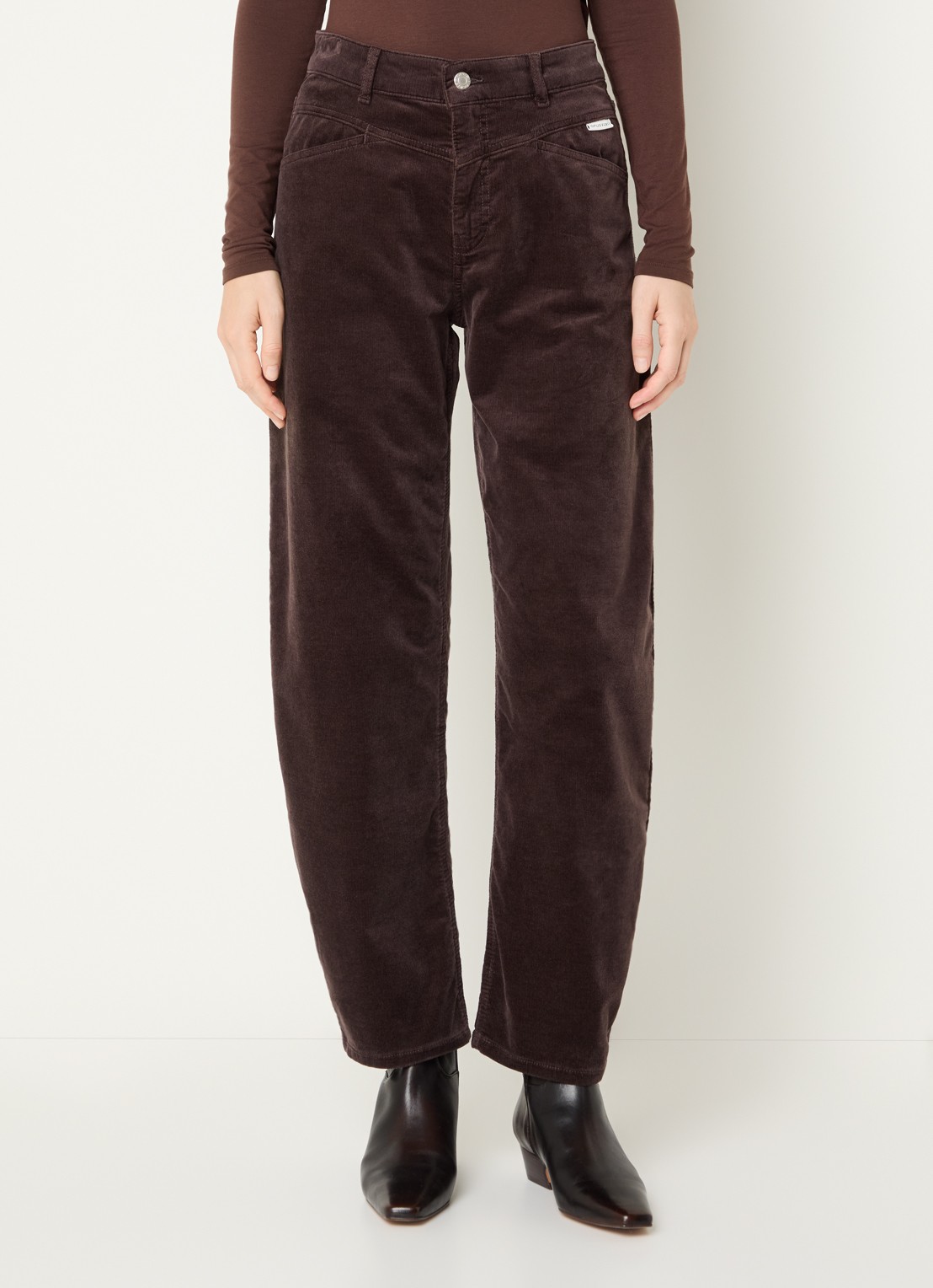 OPUS Mari Cosmo mid waist balloon fit jeans met steekzakken - detail 3 bruin