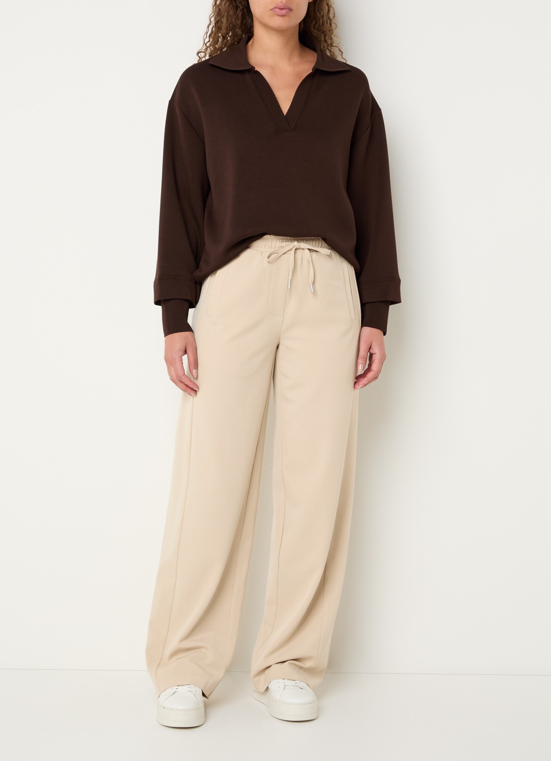 OPUS Melane high waist loose fit broek met steekzakken - voorkant 2 zand