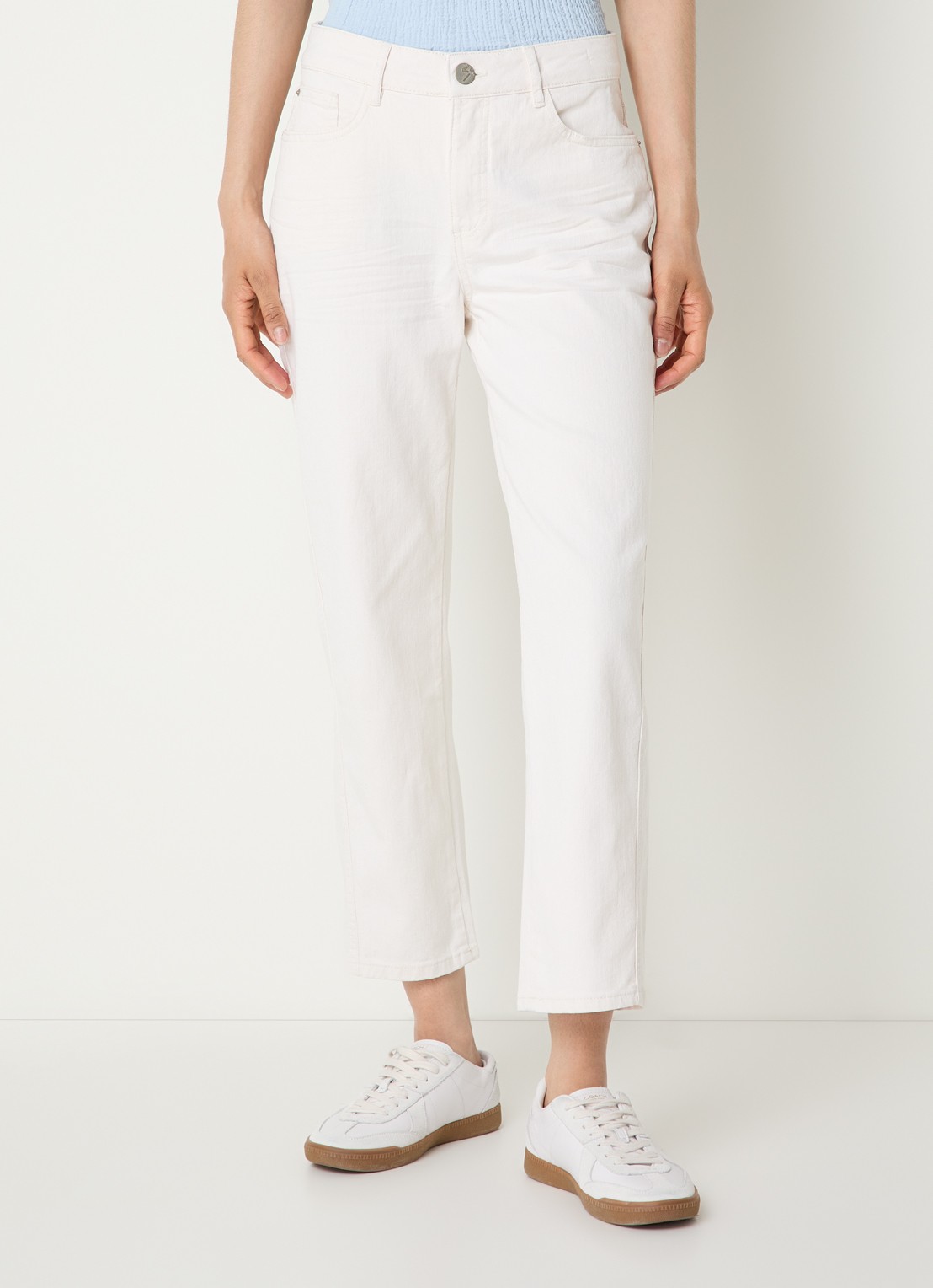 OPUS Minah Honest mid waist straight leg cropped jeans met steekzakken - detail 3 beige