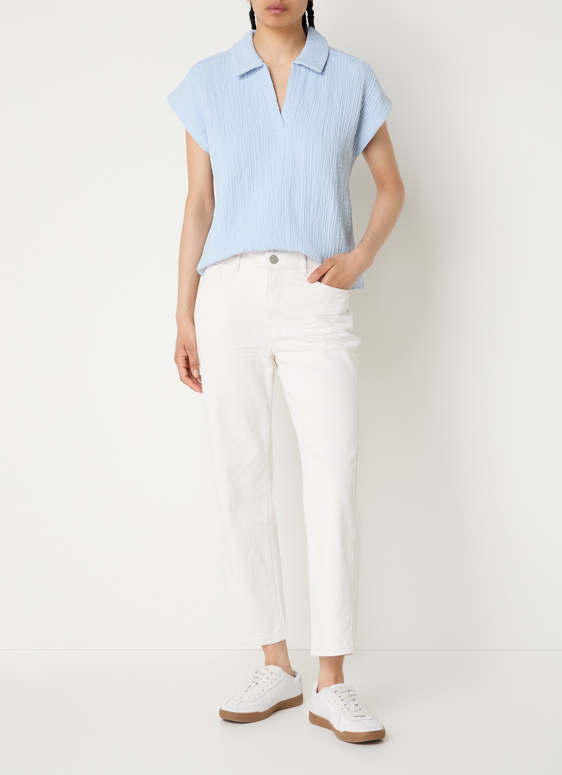 OPUS Minah Honest mid waist straight leg cropped jeans met steekzakken - voorkant 2 beige