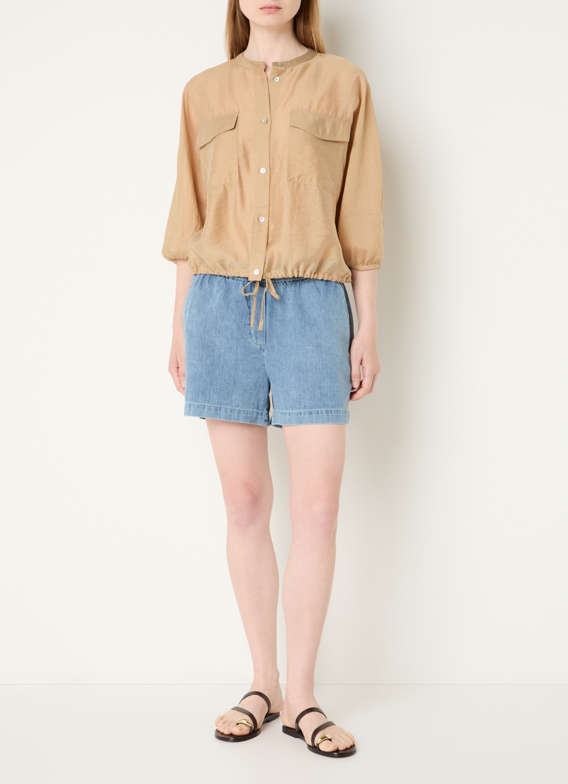 OPUS Musia high waist straight fit korte broek van chambray - voorkant 4 blauwgrijs