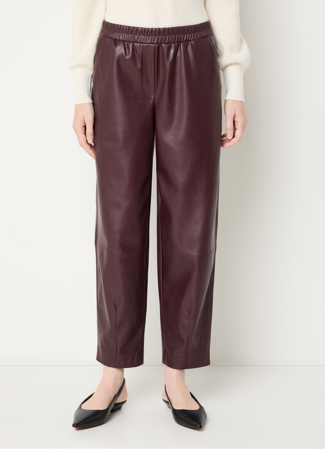 OPUS Myha Edgy mid waist cropped tapered fit broek van imitatieleer - detail 4 bordeauxrood