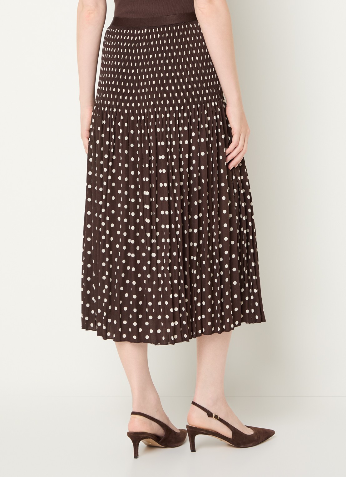 OPUS Ribane midi rok met stippenprint - achterkant donkerbruin
