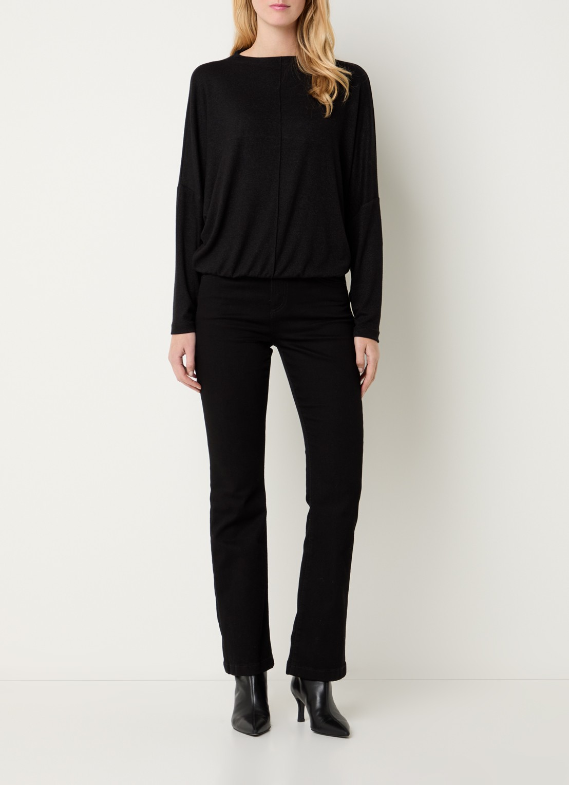 OPUS Sachto top van jersey met lurex en vleermuismouw - voorkant 3 zwart