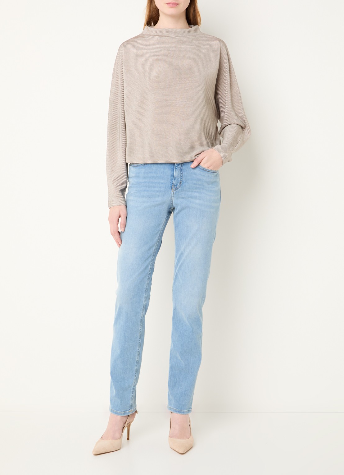 OPUS Saglanz top met ribstructuur - voorkant 3 taupe