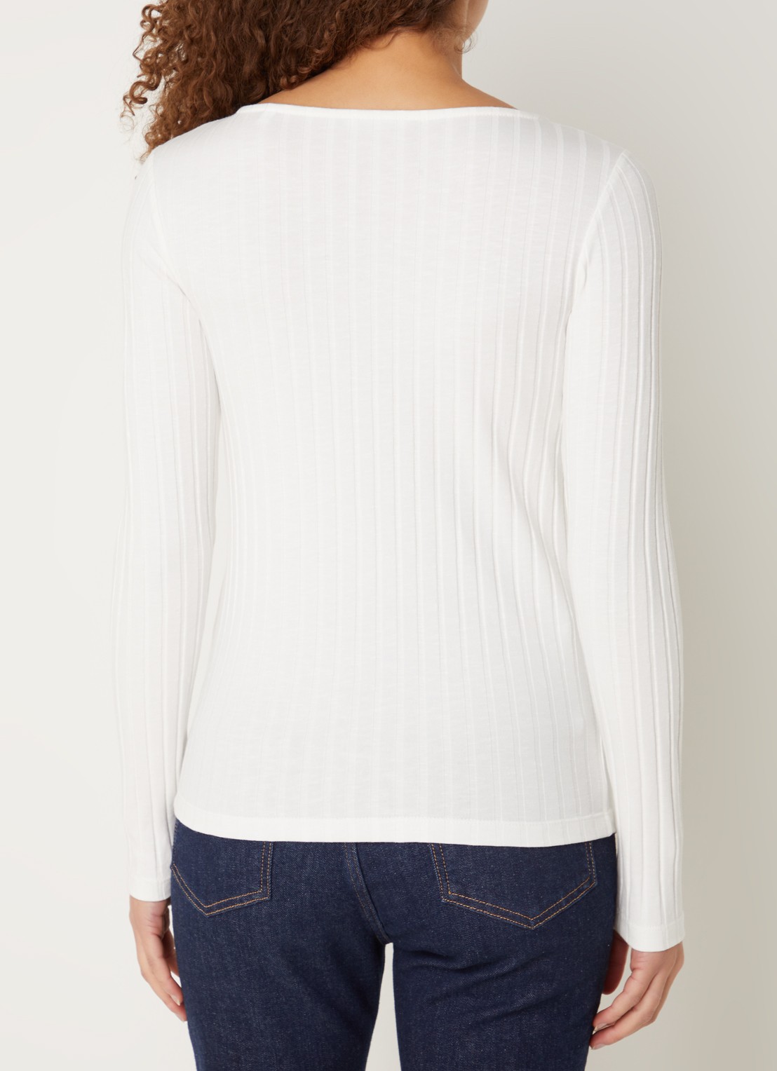 OPUS Sovke top met boothals en ribstructuur  - achterkant 4 wit