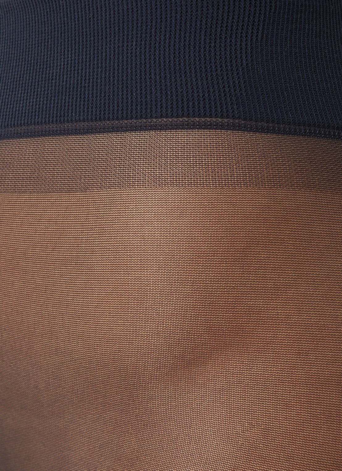 Oroblu Different panty in 40 denier - detail donkerblauw