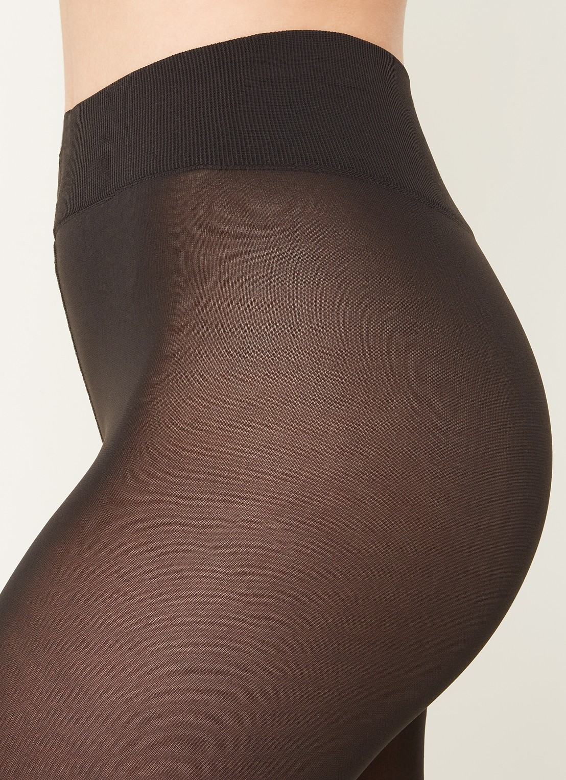 Oroblu Different panty in 80 denier - detail 4 antraciet