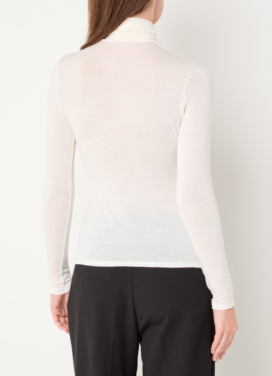 Oroblu Longsleeve in kasjmierblend met col - achterkant 3 ivoor