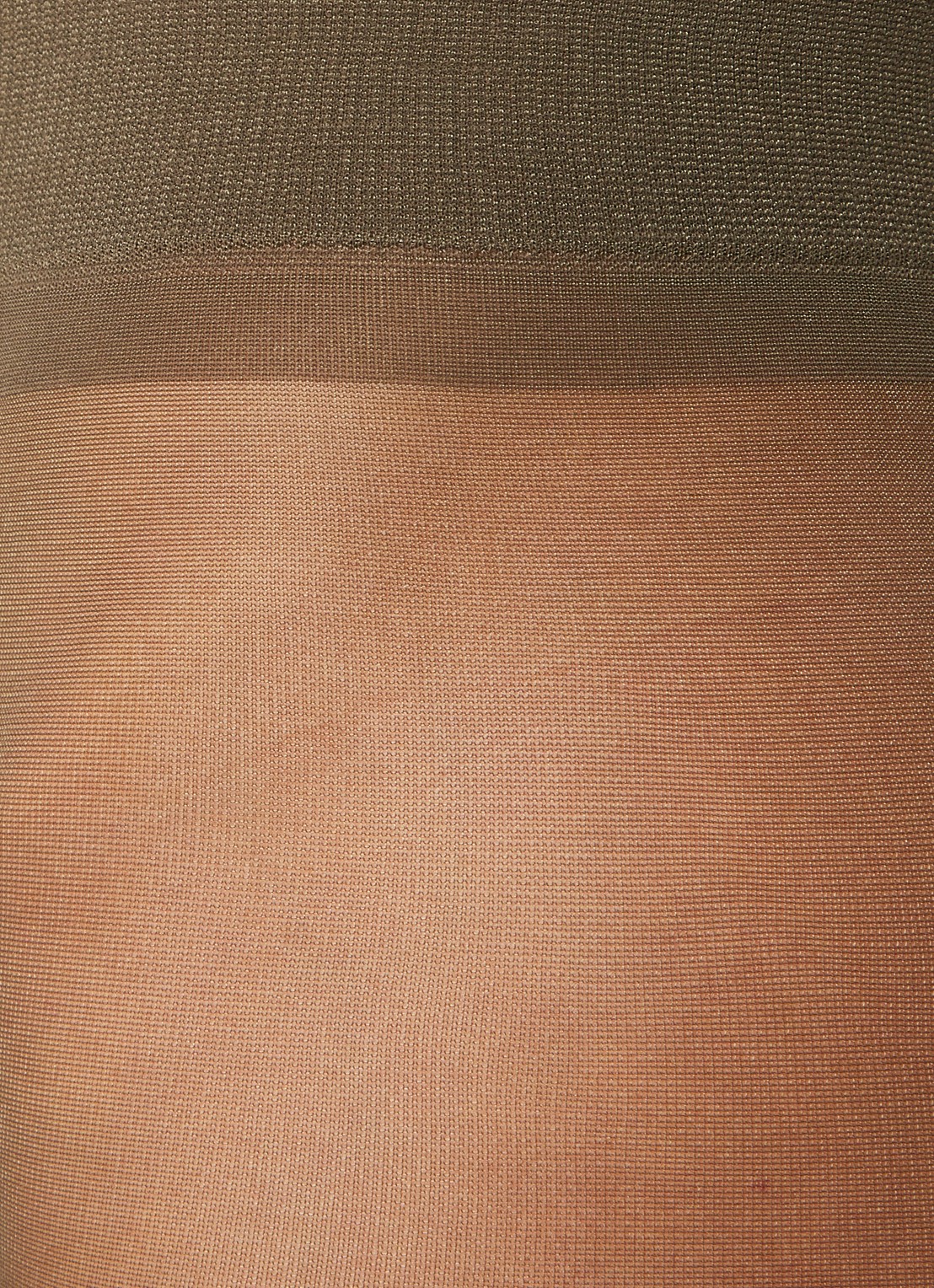Oroblu Magie panty in 40 denier - detail legergroen