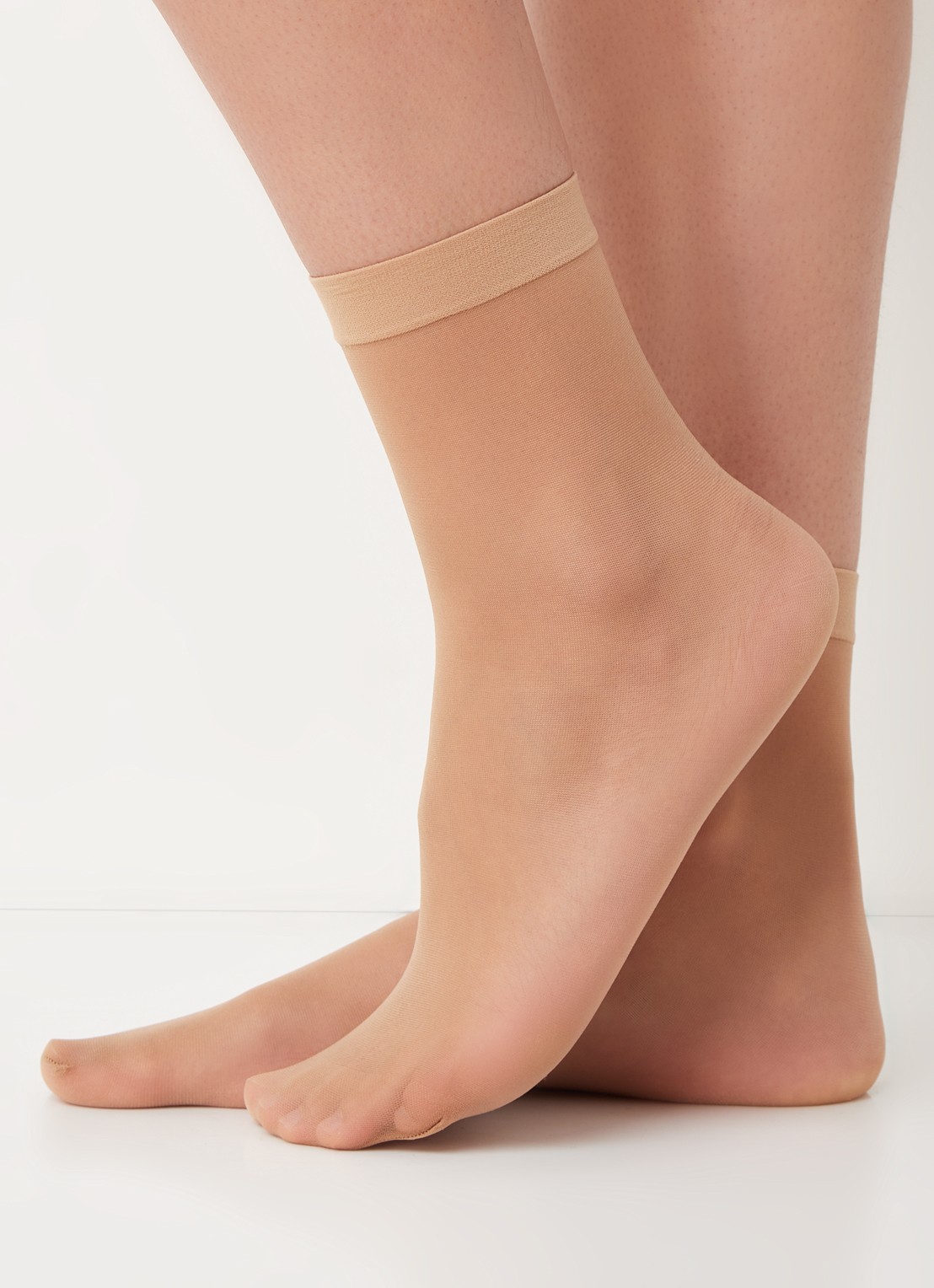 Oroblu Petit pantysokken in 20 denier - voorkant 2 lichtgeel