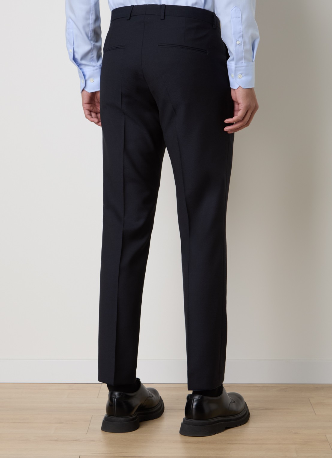 Oscar Jacobson Dandy slim fit pantalon van wol met steekzakken - achterkant 7 donkerblauw
