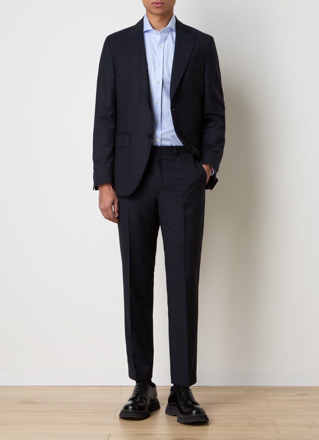 Oscar Jacobson Dandy slim fit pantalon van wol met steekzakken - voorkant 2 donkerblauw