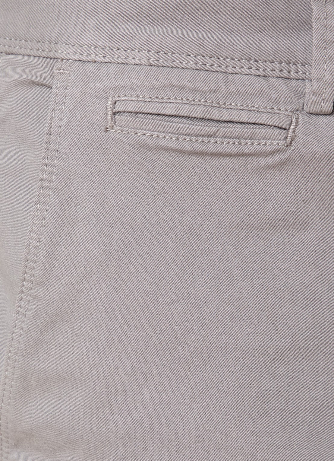 Oscar Jacobson Danik straight fit chino met steekzakken - detail 3 donkerbeige