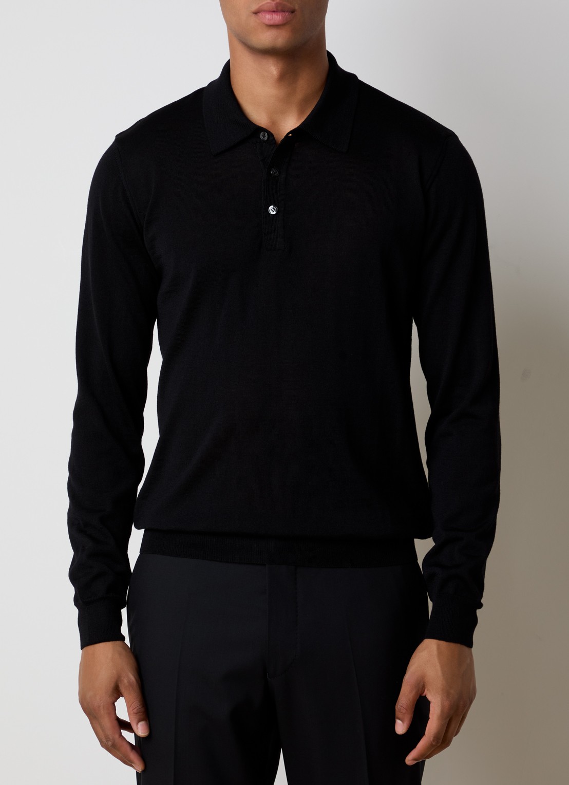 Oscar Jacobson Melvin fijngebreide regular fit polo van wol - detail 2 zwart