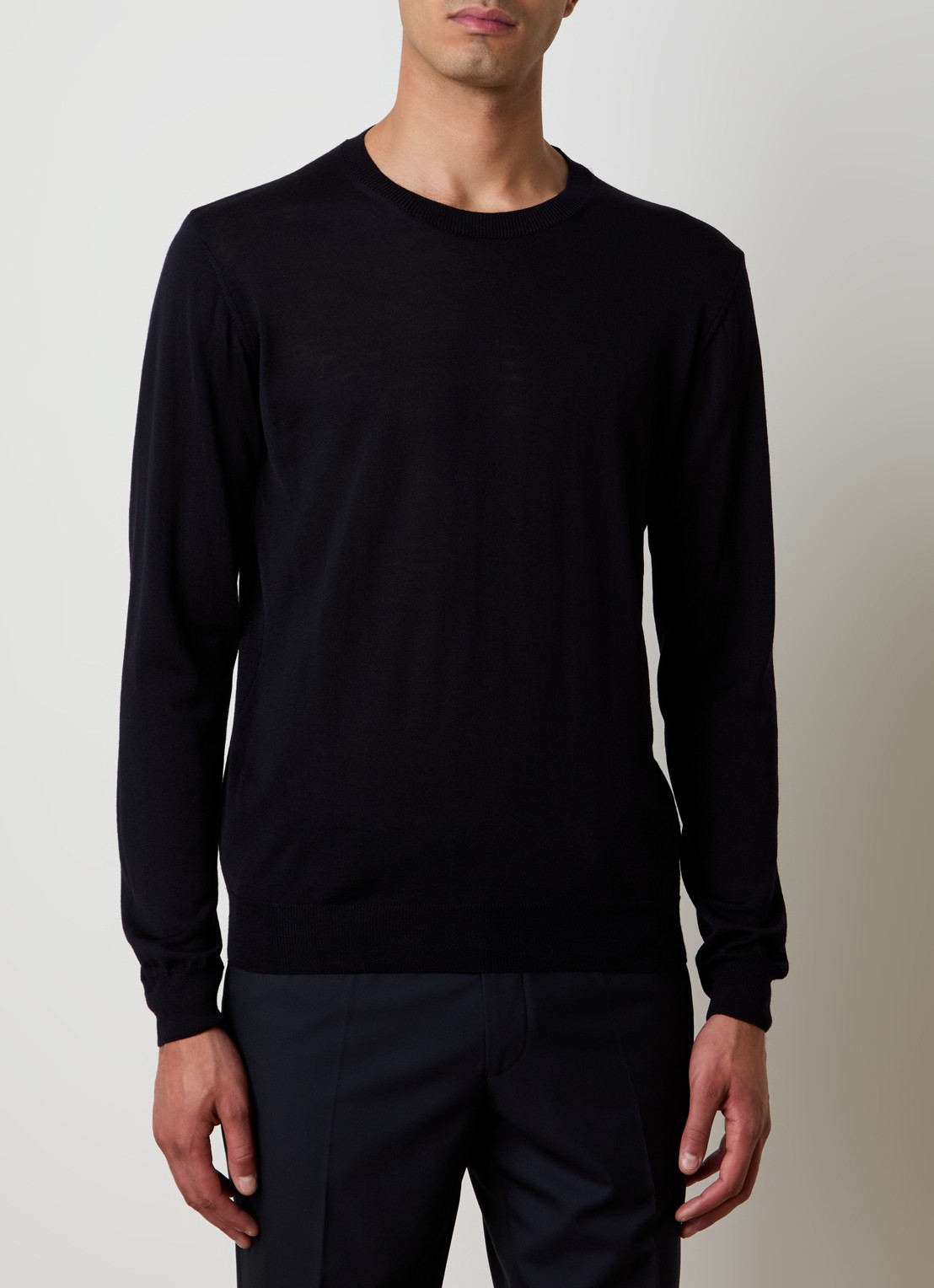 Oscar Jacobson Miguel fijngebreide pullover van scheerwol - detail 4 donkerblauw