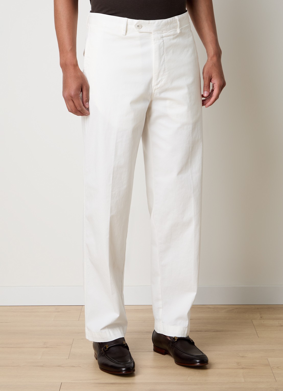 Oscar Jacobson Tanker straight fit chino met steekzakken - detail 4 gebroken wit