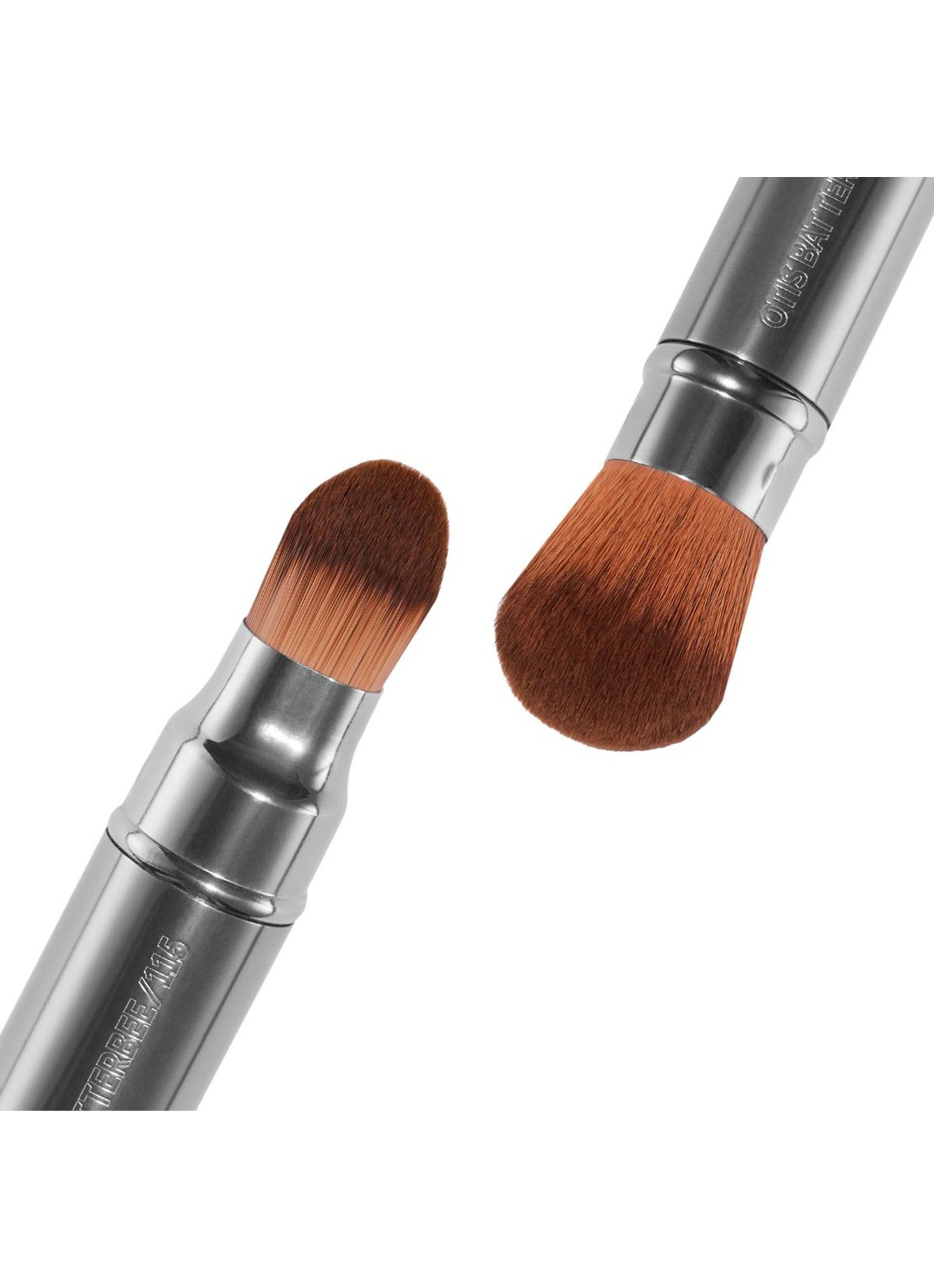 Otis Batterbee Double Ended Flawless Face Brush 115 - foundation- en poederkwast - achterkant 6 undefined