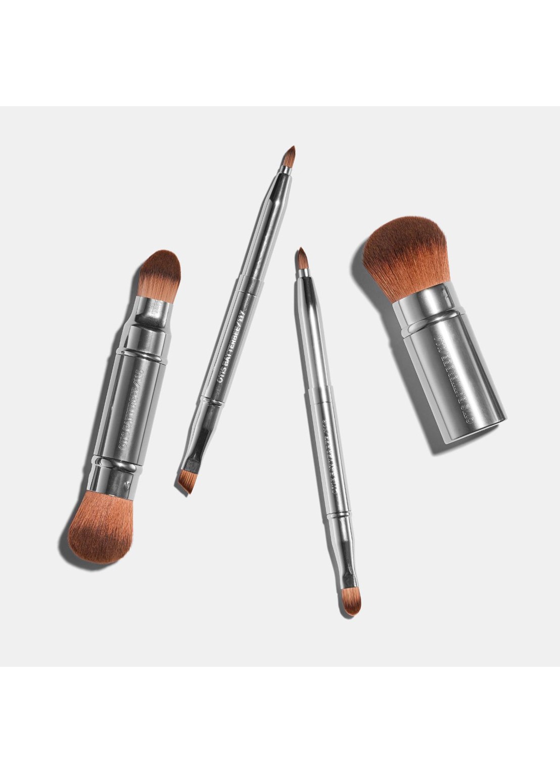 Otis Batterbee Retractable Make-up Brush Edit - make- up kwasten set - achterkant 4 undefined